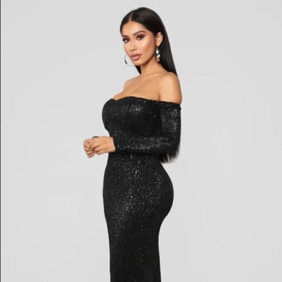 43. Brand New Fashion Nova Womens Got Class Sequin Gown Dress Black XS - Picture 1 of 5
